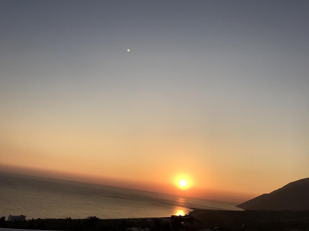 Villa 61 Sea And Sunset View Dhërmi Eksteriør bilde